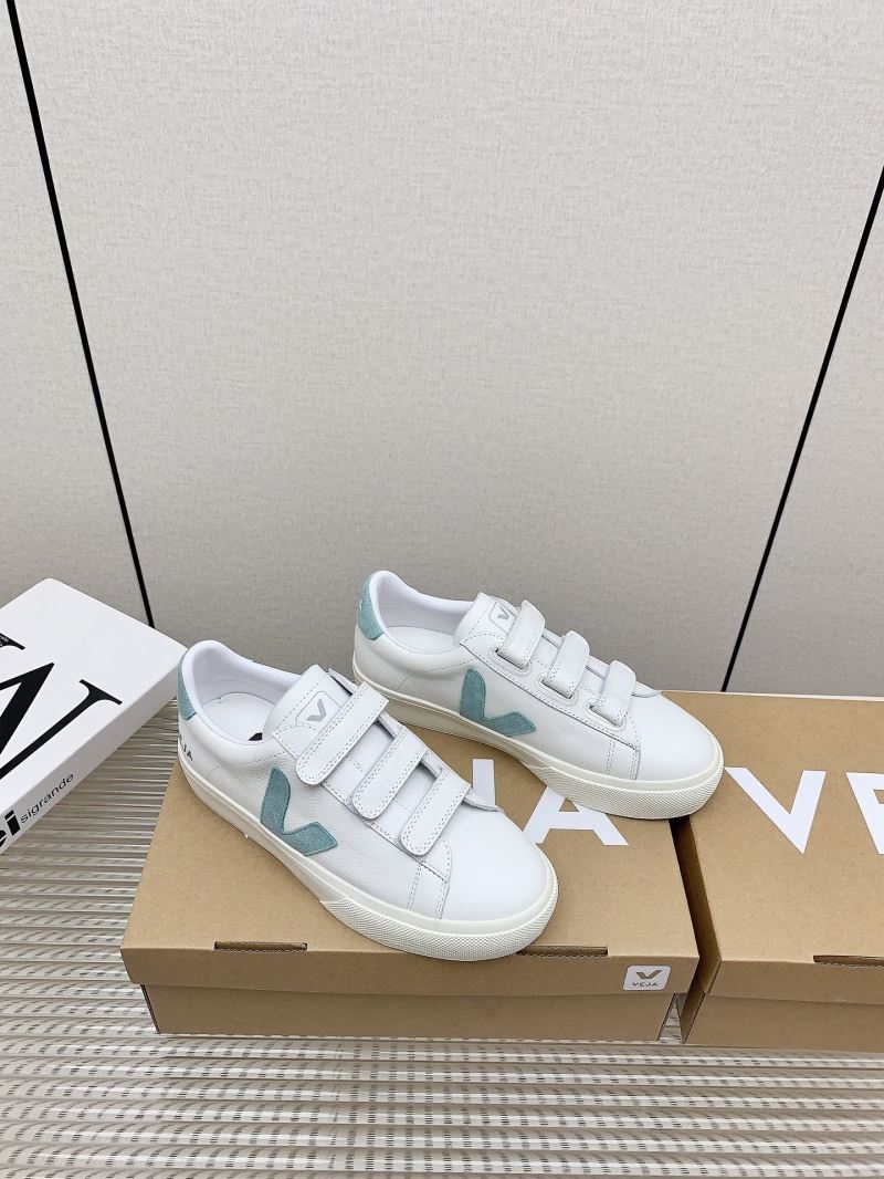 Veja Shoes